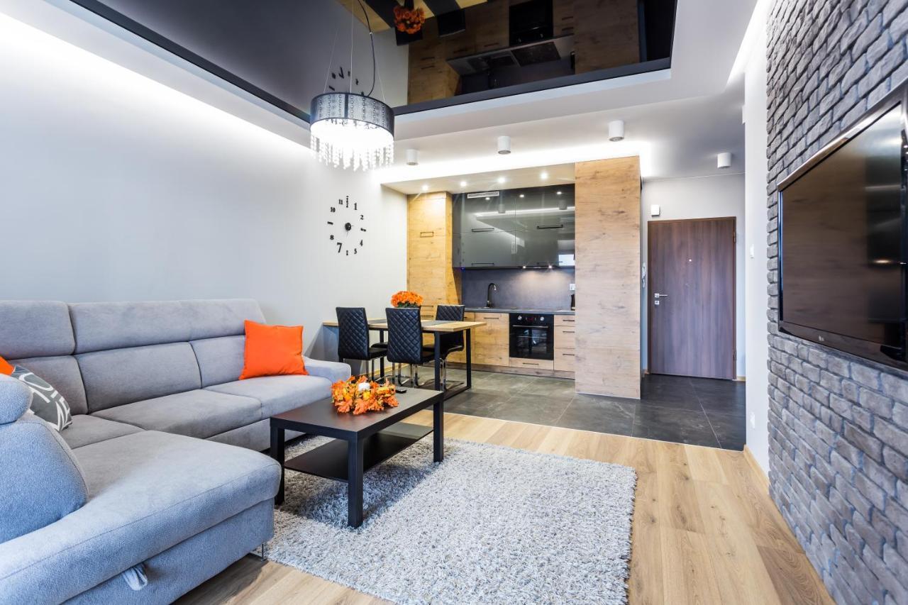 Resinest Apartamenty Jurowiecka J19 Bialystok Exterior photo