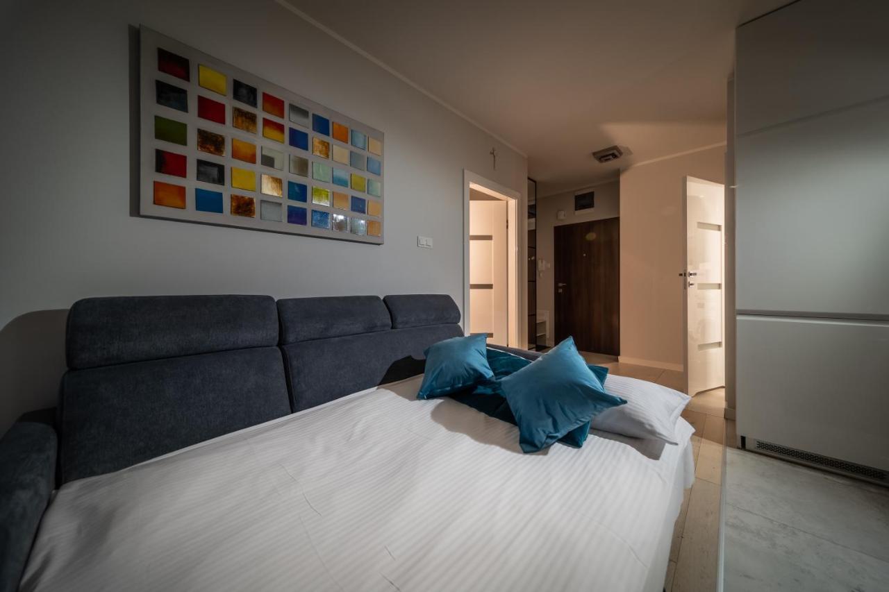 Resinest Apartamenty Jurowiecka J19 Bialystok Exterior photo